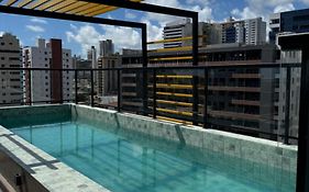 Apartamento Novo com Piscina 3 quadras da Praia